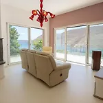 Luxury With A Swimming Pool Vlasici, Pag - 25230