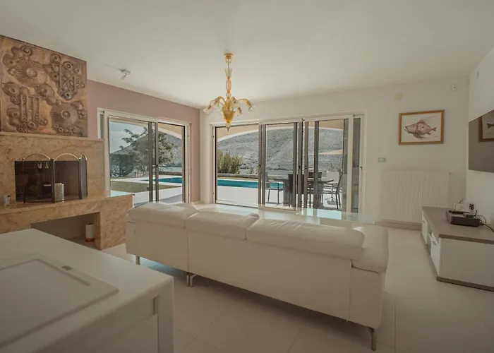 Luxury With A Swimming Pool Vlasici, Pag - 25230 Villa *