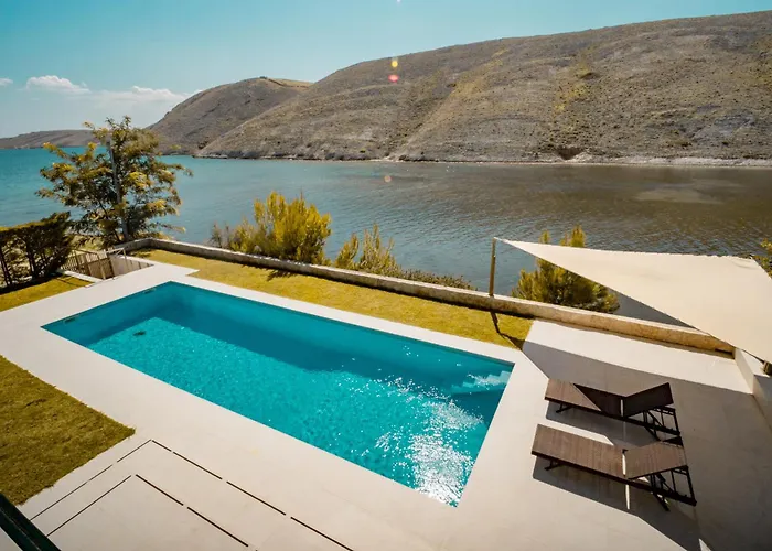Luxury With A Swimming Pool Vlasici, Pag - 25230 * Vlašići